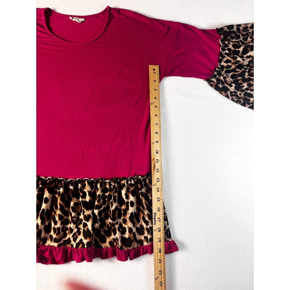 Southern Stitch Magenta Pink Leopard Print Ruffle Bell Sleeve Tunic Top Medium - Picture 6 of 9